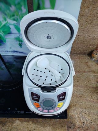 Olla programable, robot de cocina.