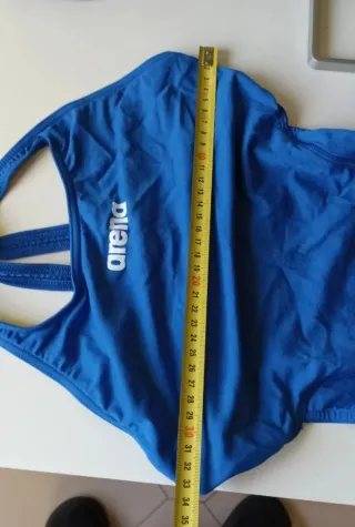 Dos Bañadores Mujer Adidas y Arena