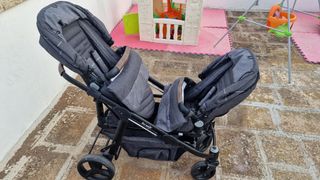 Passeggino gemellare