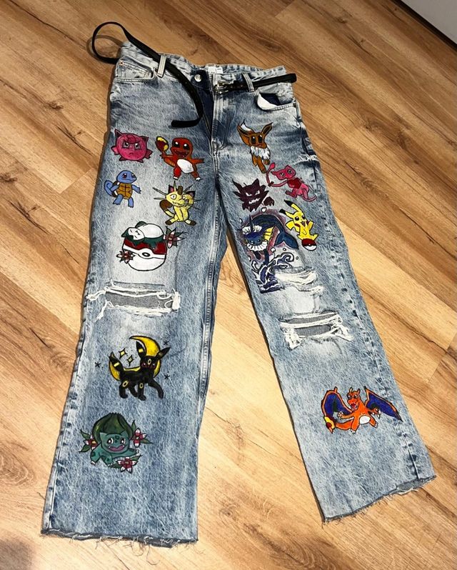 Pantalones pintados a mano