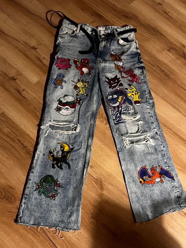 Pantalones pintados a mano