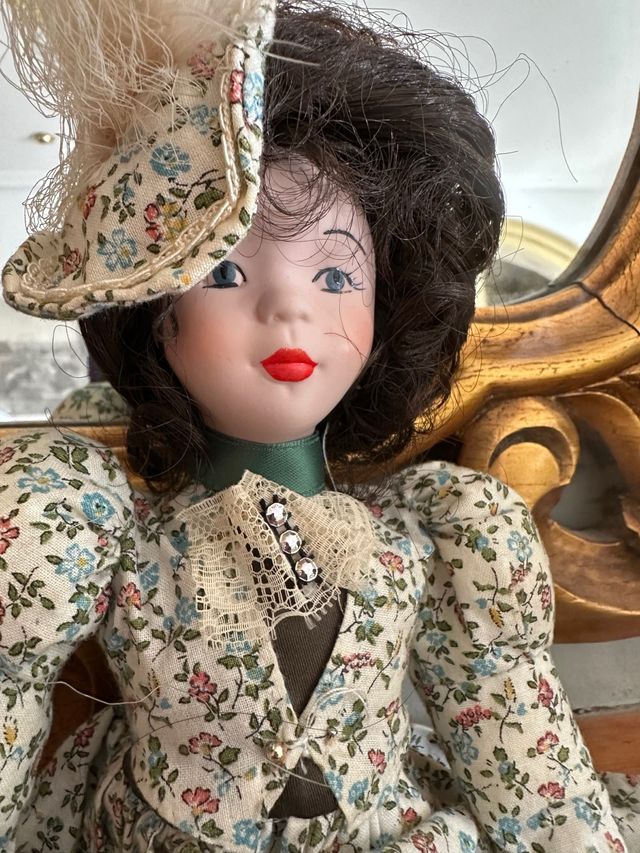 Muñeca porcelana.  Fanas. 35cm