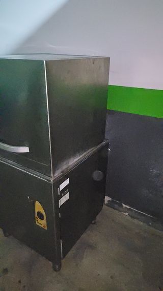 LAVAPLATOS DE CAPOTA INDUSTRIAL  FAGOR