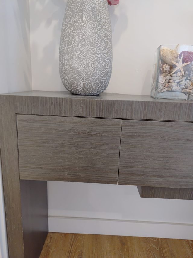 Mueble consola recibidor marrón chocolate gris