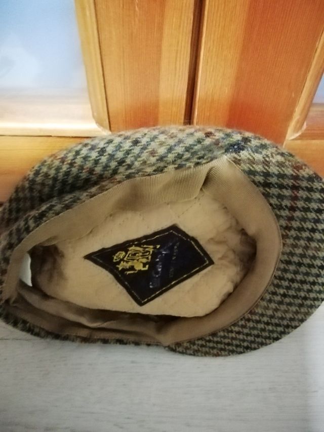 Gorra lana. Contorno 50 cm.