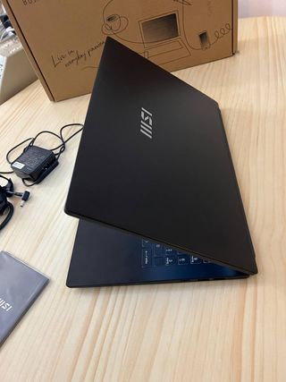 Portatil Modern 15 512GB i5 16.9 FHD