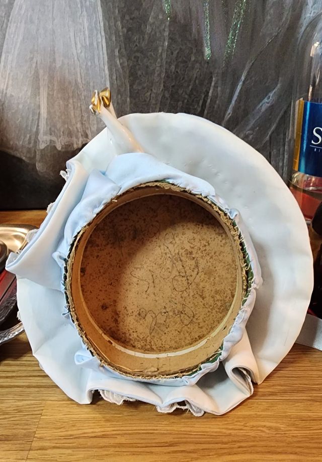 Antica figura portaspilli