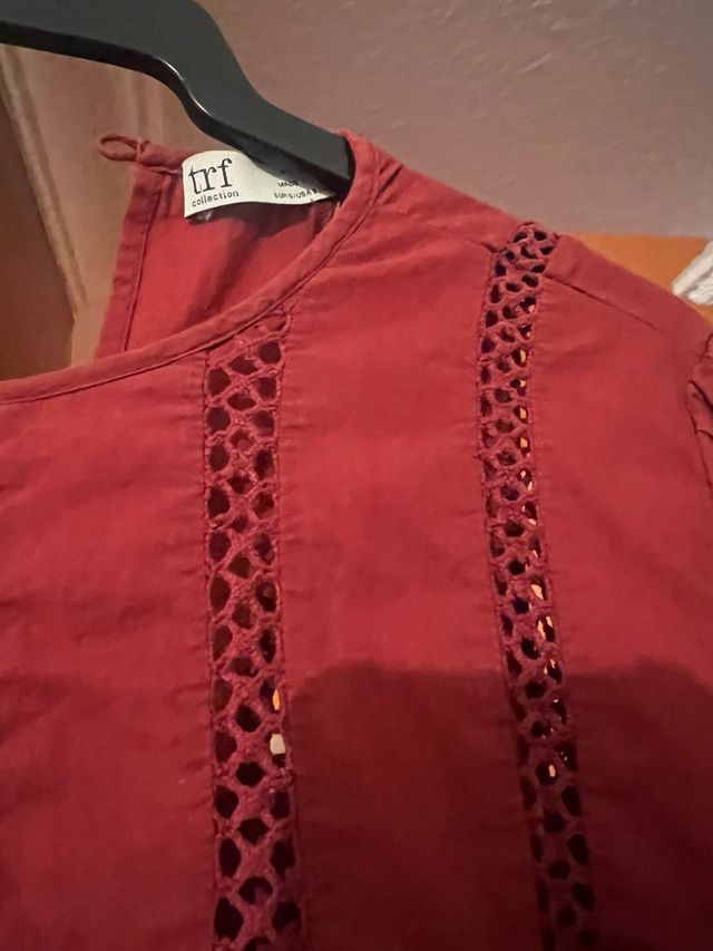 Vesrido granate zara talla s