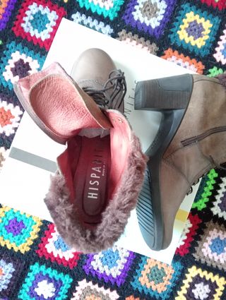 Botines Hispanitas.
