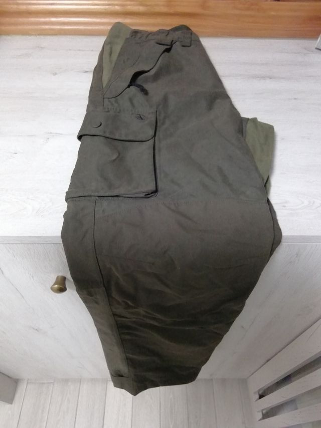 Pantalón aigle mujer talla S. Mirar medidas.