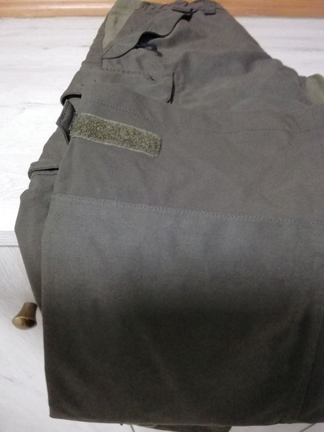 Pantalón aigle mujer talla S. Mirar medidas.