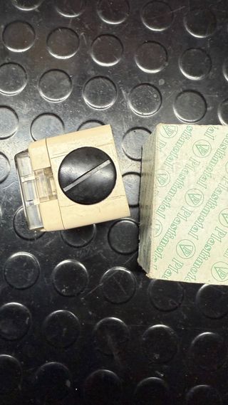 Caja estanca Plastimetal