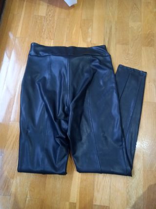 Leggin cuero
