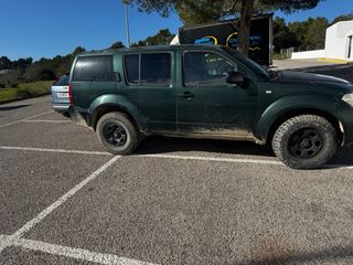 Nissan Pathfinder 2010