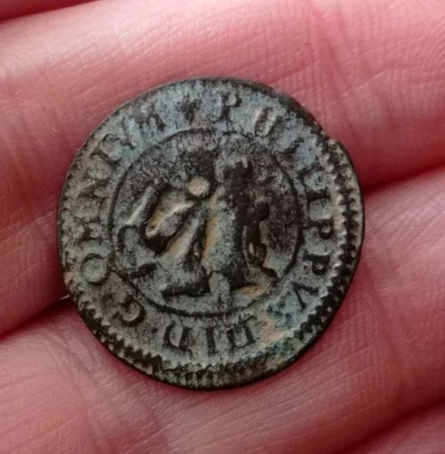 2 MARAVEDIS RESELLADOS 1637 RARA