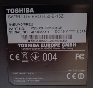 Toshiba Satellite Pro R50-B-15Z AVERIADO