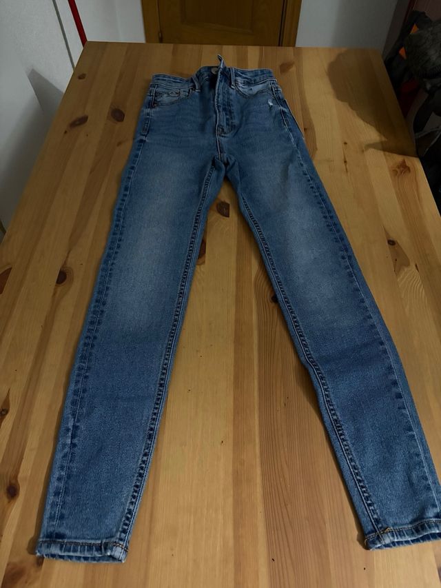 Pantalones stradivarius