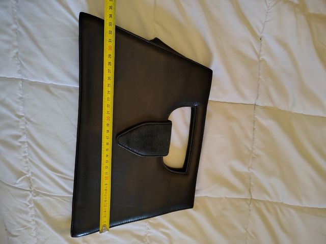 Bolso negro piel auténtica