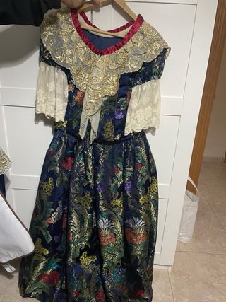 Traje completo fallera