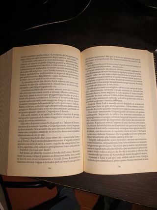 La caduta dei giganti. The century trilogy vol. 1