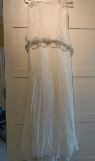 VESTIDO DE NOVIA DE PRONOVIAS.

