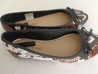 Zapatos manoletinas 37. Solo un día de uso 