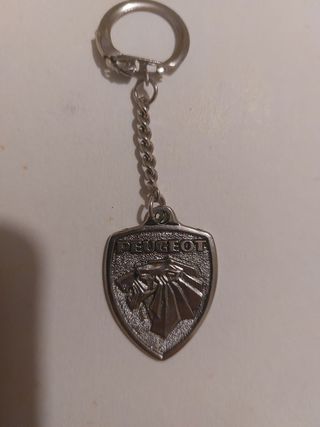 Llavero Peugeot vintage.