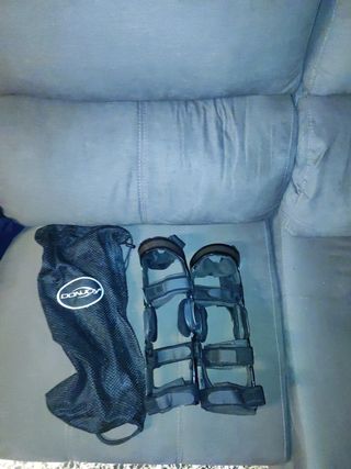 Rodilleras Donjoy Fullforce 4cepoint S