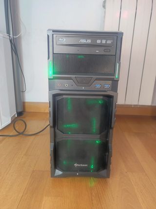 Torre de ordenador gaming