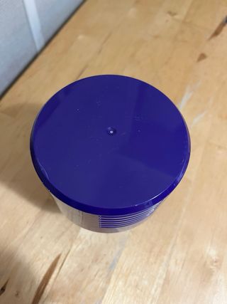 Dos filtros Dyson V10