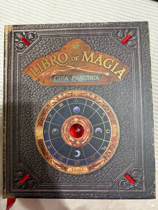 Libro juego de magia