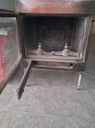 Chimenea leña antigua