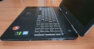HP Pavilion i5