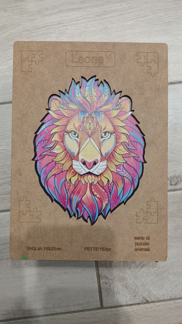 puzzle legno leone animali