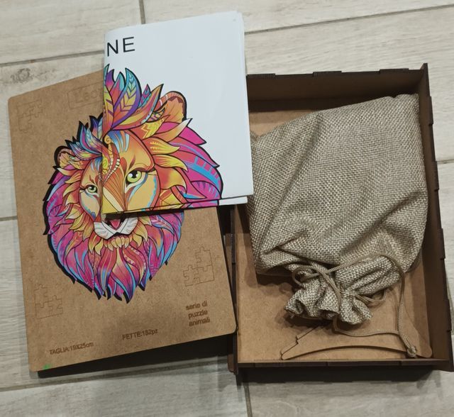 puzzle legno leone animali