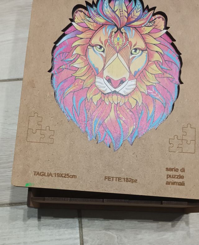 puzzle legno leone animali