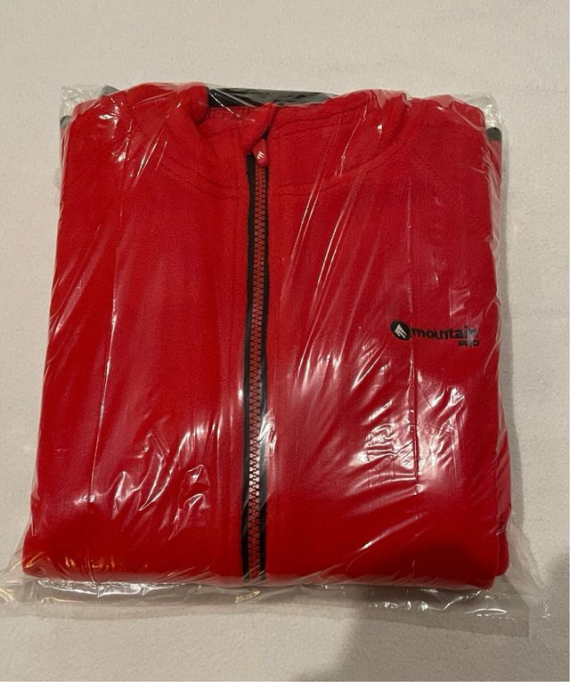 Forro polar MOUNTAIN rojo talla 14