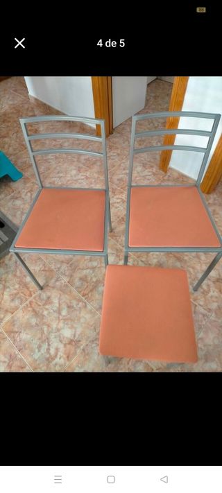 Vendo mesa, 2 sillas más 1 butaca 