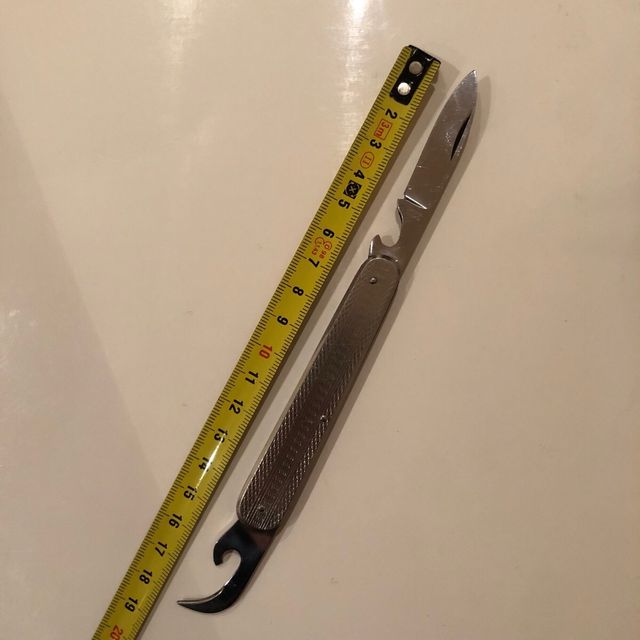 Coltellino lama e apriscatole pieghevole