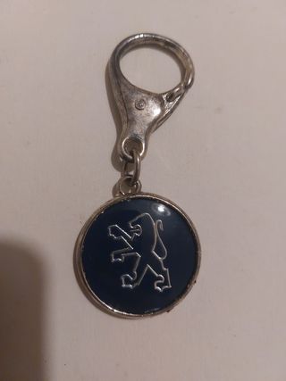 Llavero Peugeot vintage. 25 aniversario