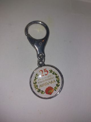 Llavero Peugeot vintage. 25 aniversario