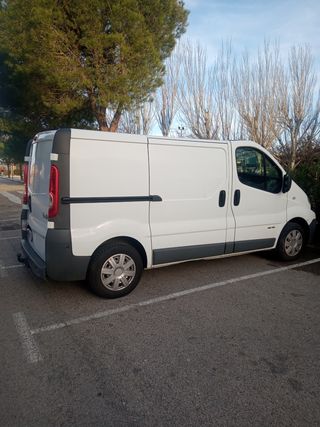 Renault Trafic 2012