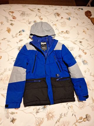CHAMARRA NIÑO,A NIEVE RIP CURL TALLA 10-140CM. 