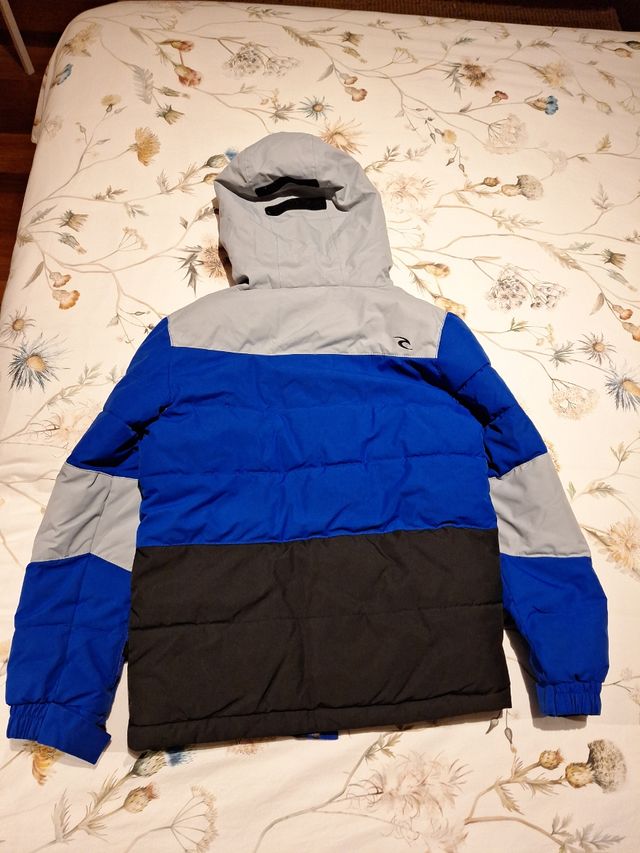 CHAMARRA NIÑO,A NIEVE RIP CURL TALLA 10-140CM.