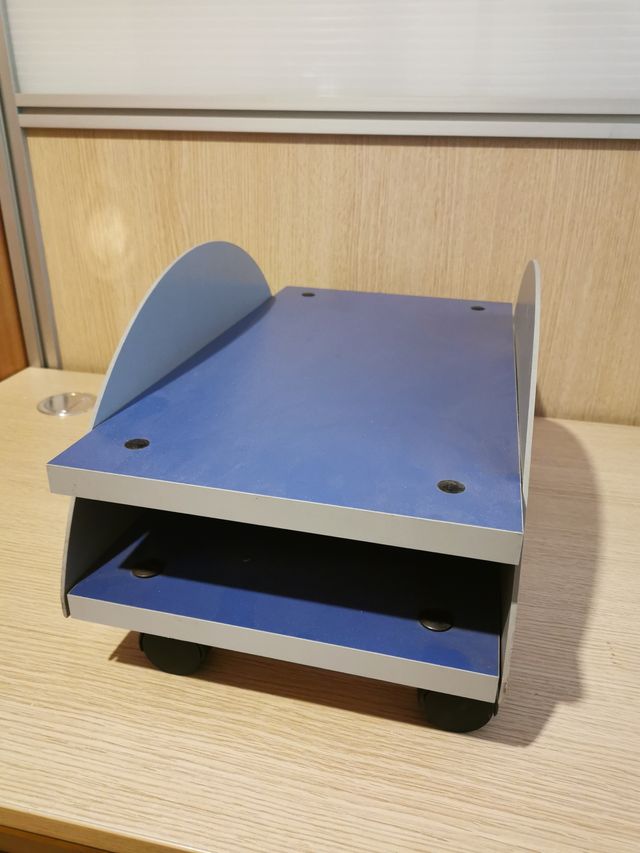 Base di appoggio per PC desktop