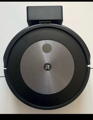 Robot ROOMBA j7