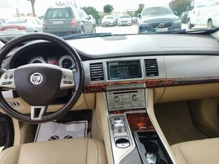 Coche jaguar xf
