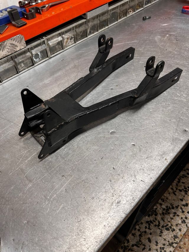 Forcellone rinforzato variante Derbi