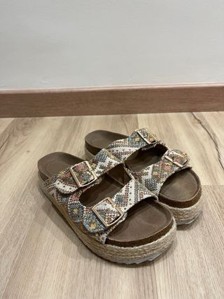 Sandalias