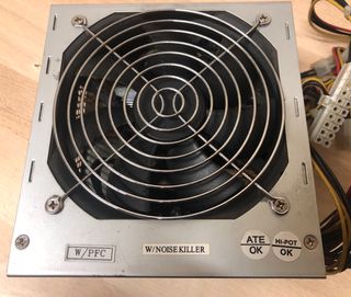 COMPONENTE PC FUENTE ALIMENTACION 